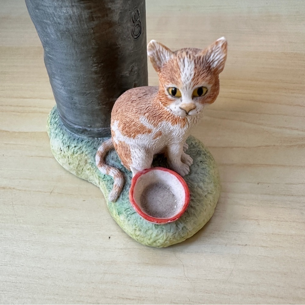 Cat with Milk Can Figurine Lowell Davis 1988 Schmid Scotland Farmhouse Vintage - Picture 3 of 12